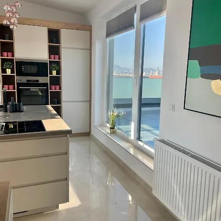 Apartament Centropolitan Penthouse With Jaccuzzi- 2 Free Parking- Self Check-in