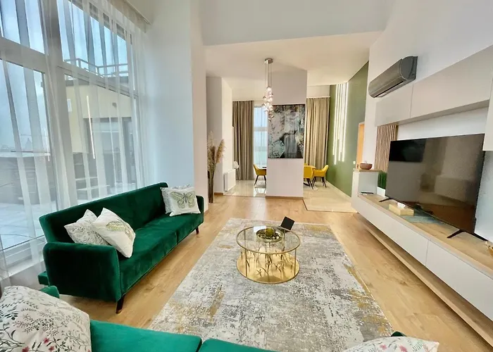 Centropolitan Penthouse I Jacuzzi I 2 Free Parking I Self Check-in Apartmán Budapešť