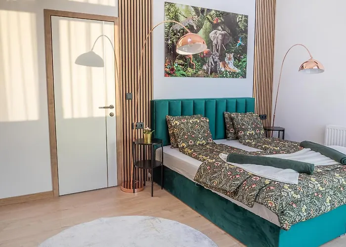 Centropolitan Penthouse I Jacuzzi I 2 Free Parking I Self Check-in Apartmán Budapešť