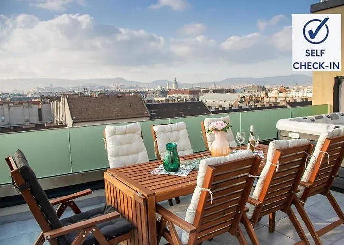 Apartmán Centropolitan Penthouse I Jacuzzi I 2 Free Parking I Self Check-in *